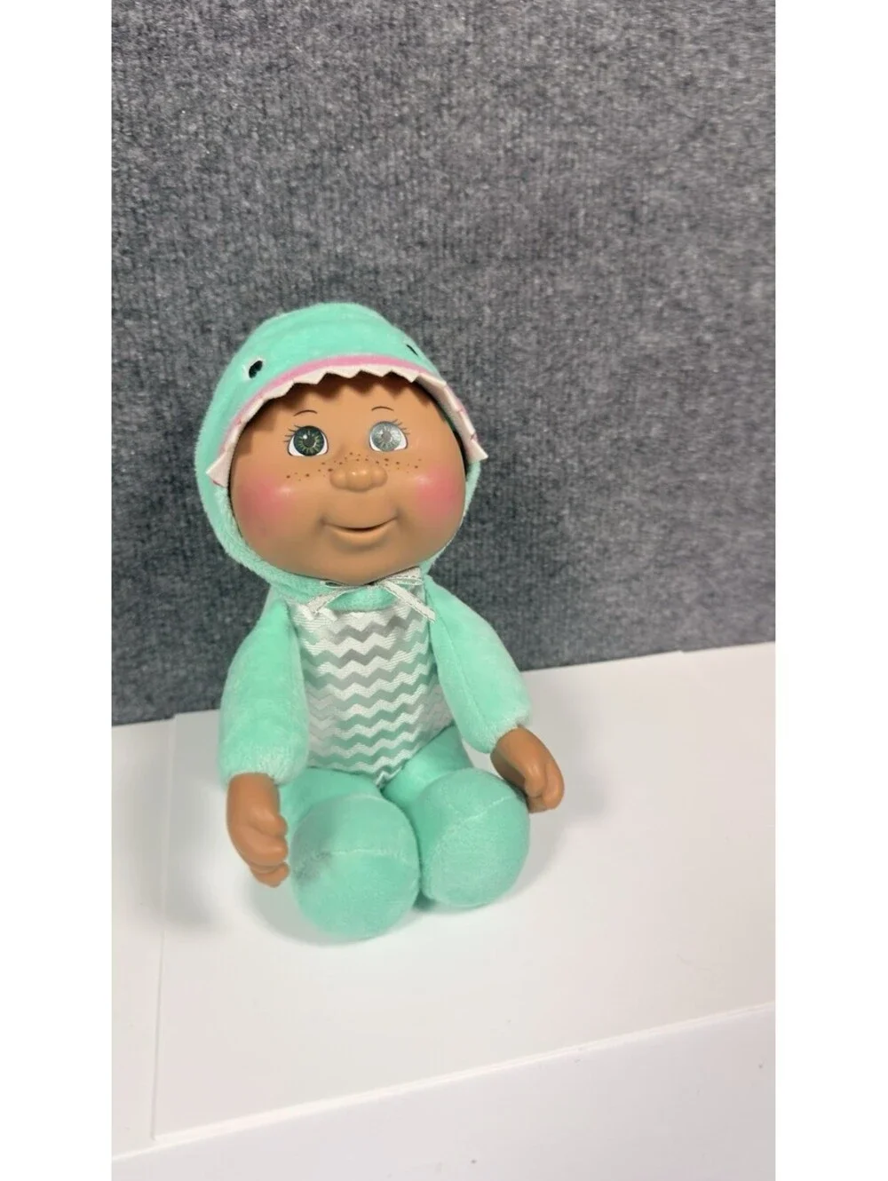 Cabbage Patch Kids Doll CLEO SHARK Exotic Friends Collectible Cutie 10